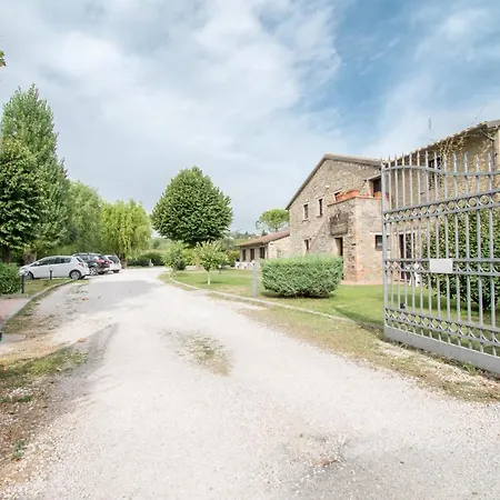 Gospodarstwo wiejskie Vecchio Granaio